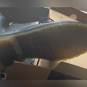 Dr Martens size 9 brand new